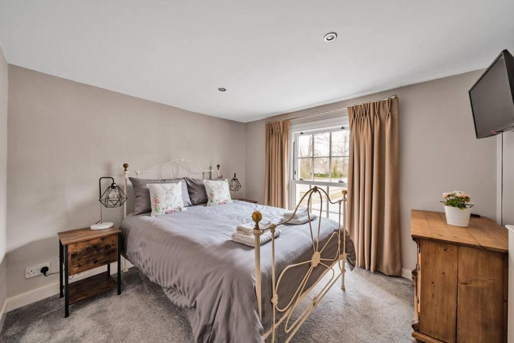 Fox Cottage, Within 5 Min Walk Of Bicester Village Esterno foto